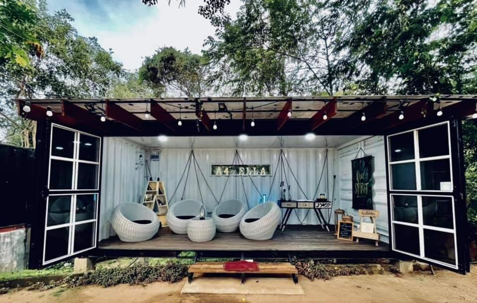 Area 4 Eco Cubes Apartment *