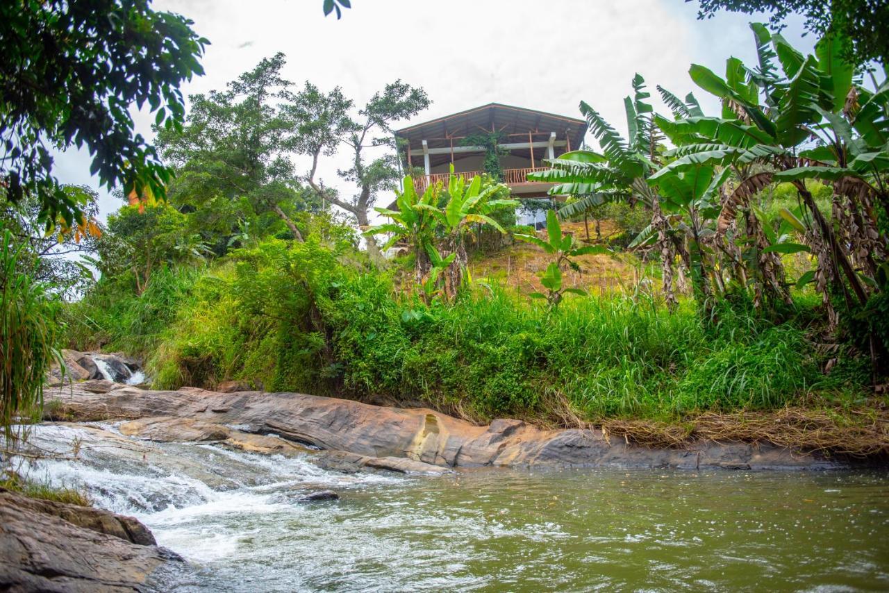 Rock Grun Lodge