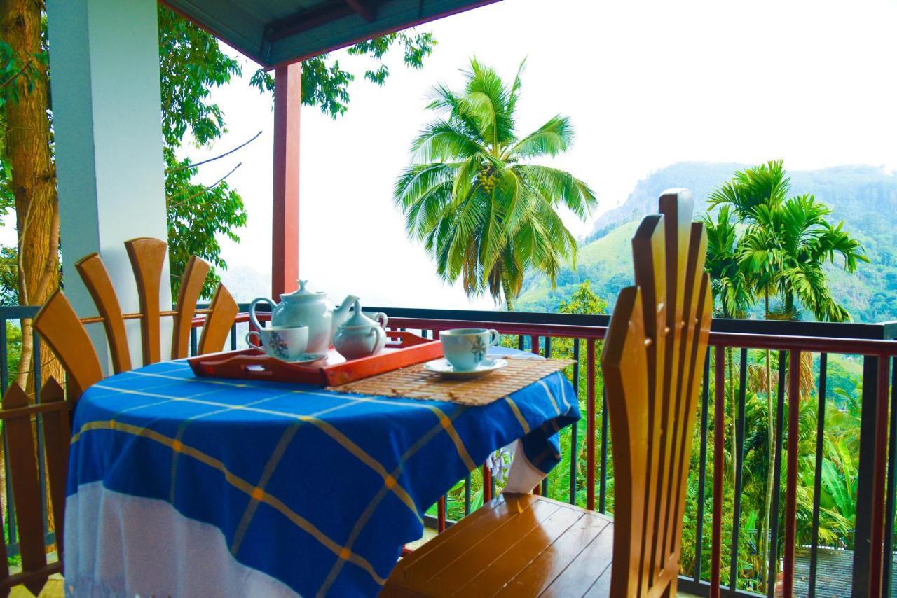 Homestay Galaxy View *