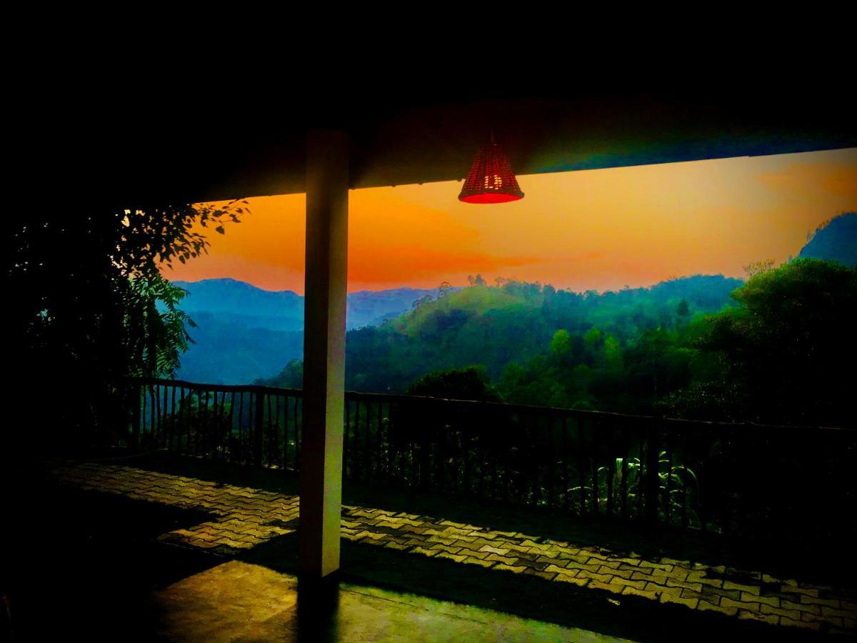Rainbow Sky Homestay *