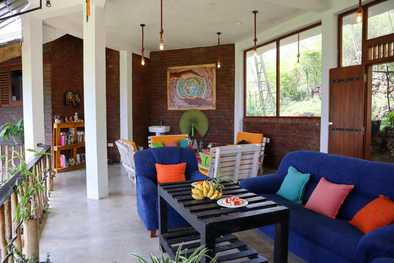 Shambala Retreat Bed & Breakfast *