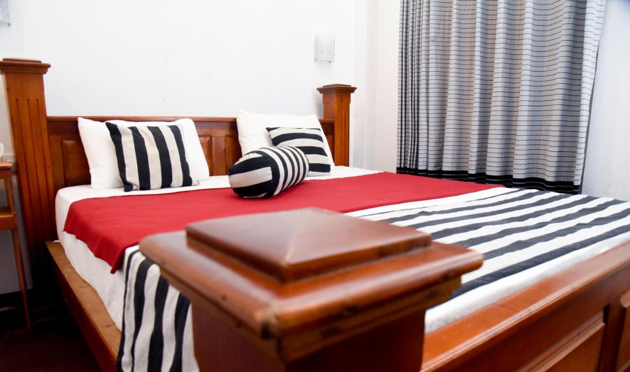 Hotel Grand 39 Ella