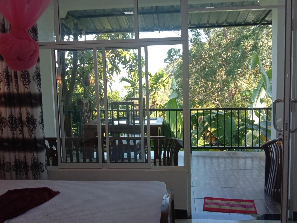Charming View Bed & Breakfast *