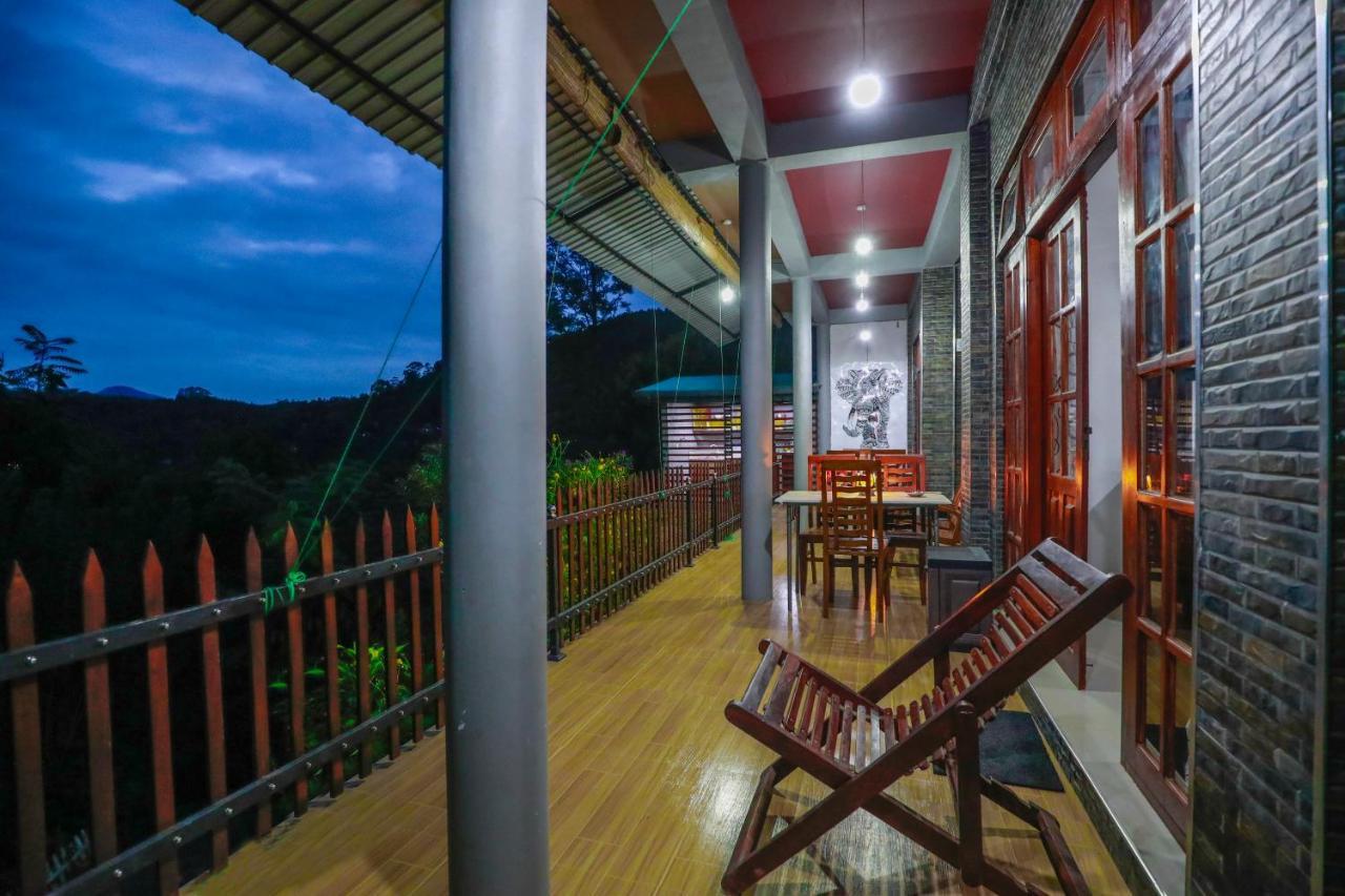 Bed & Breakfast Zircon 2*