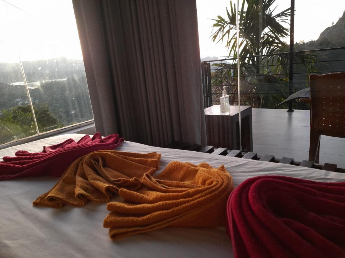 Aloft View Bed & Breakfast *