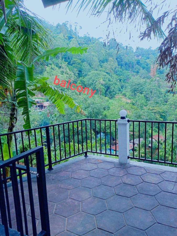 Homestay Rose Dale *