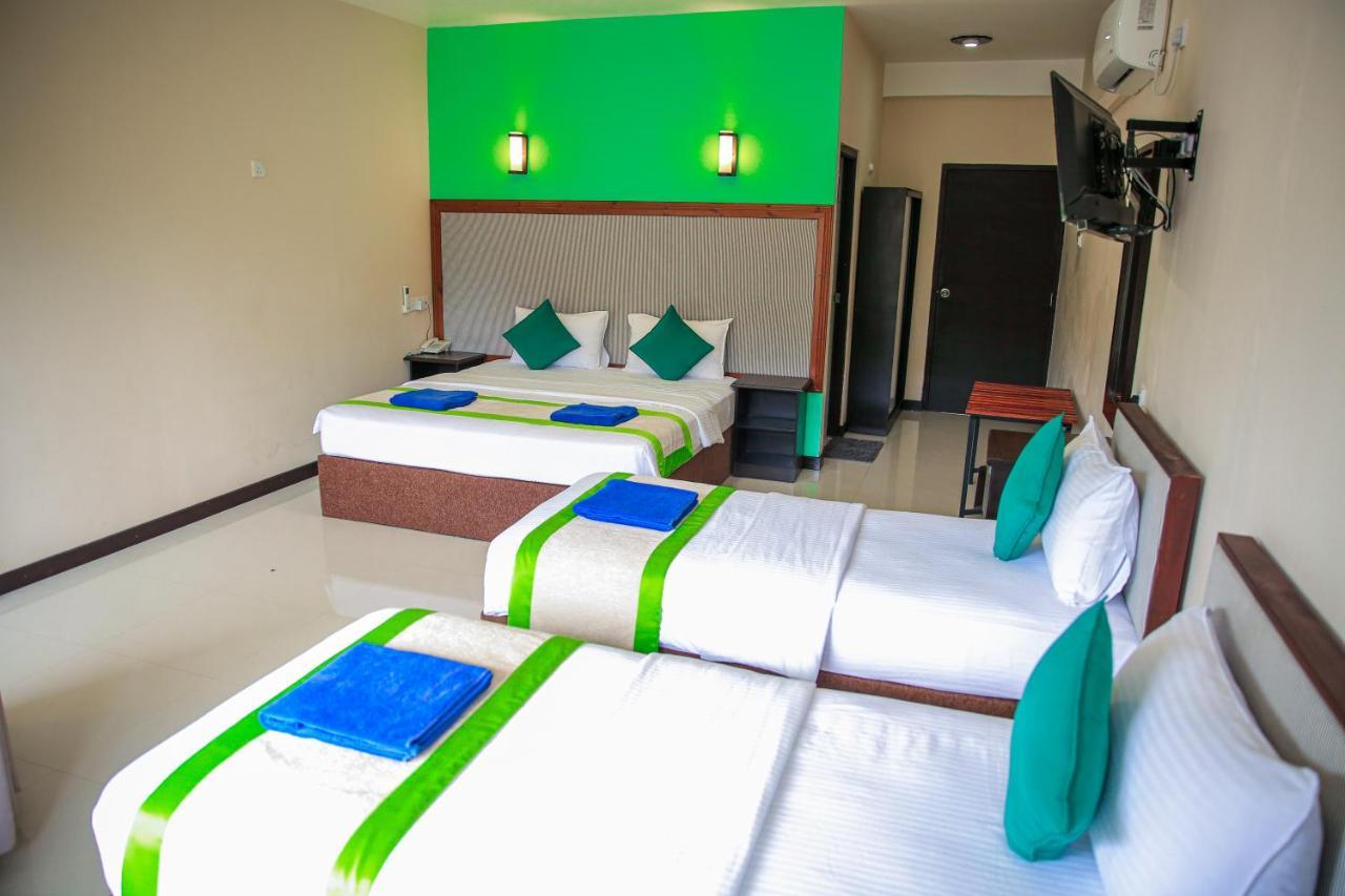 Hotel O2 3*