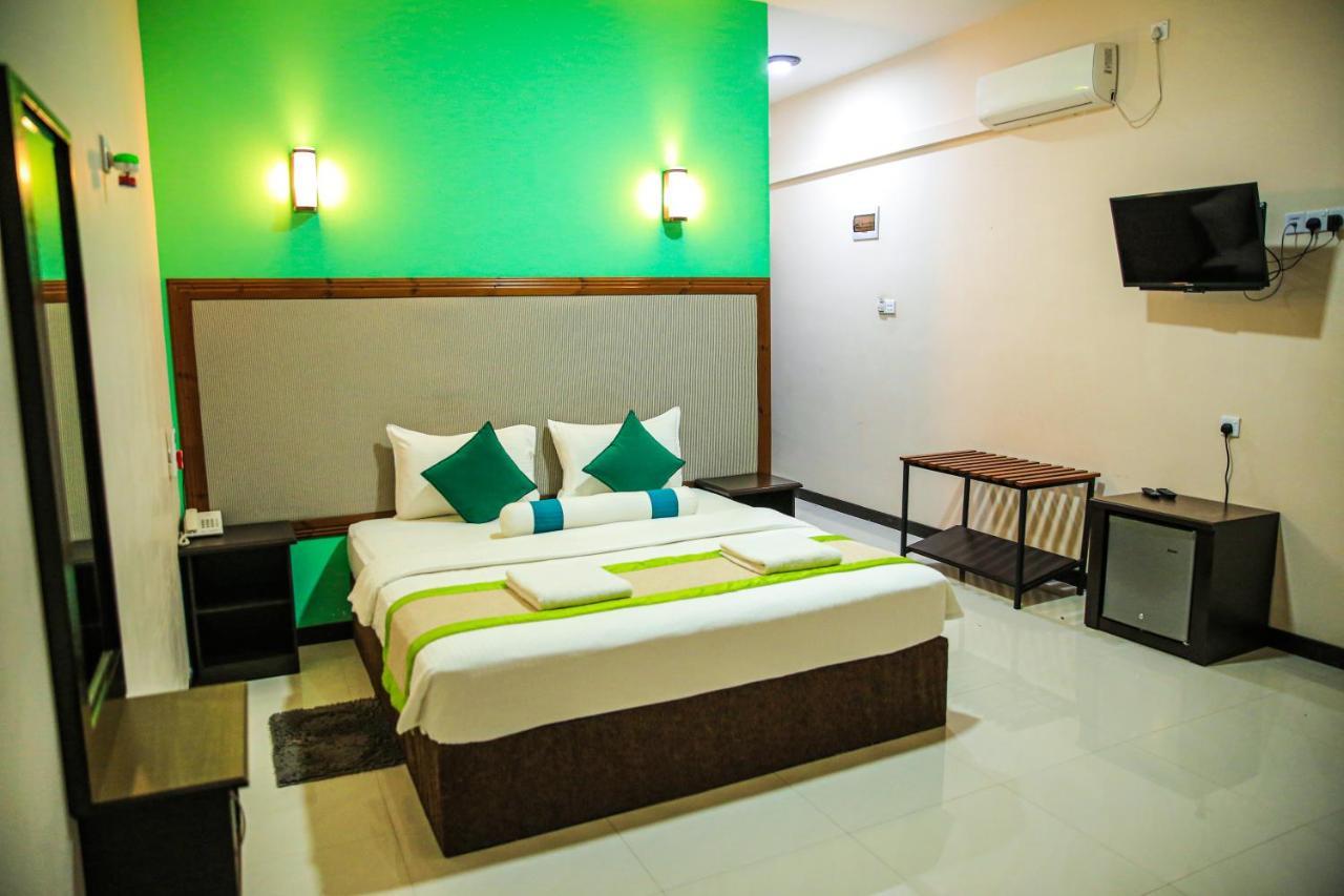 Hotel O2 3*