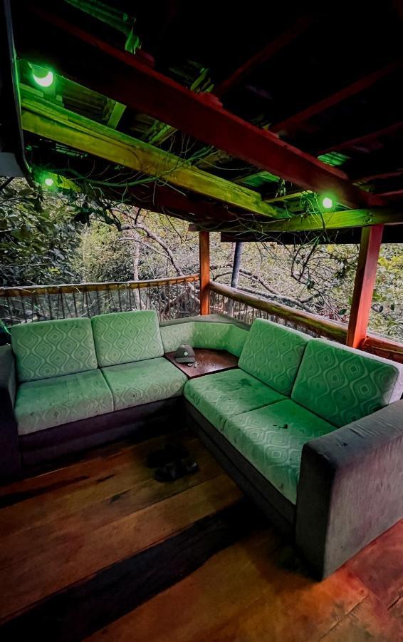 Adhi's Place Hotel Ella