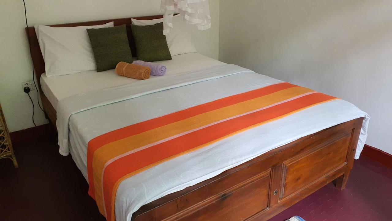 Eco Zone Hotel *