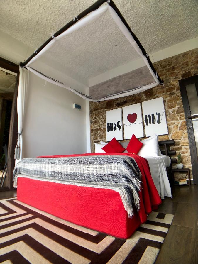 Bed & Breakfast Romance In