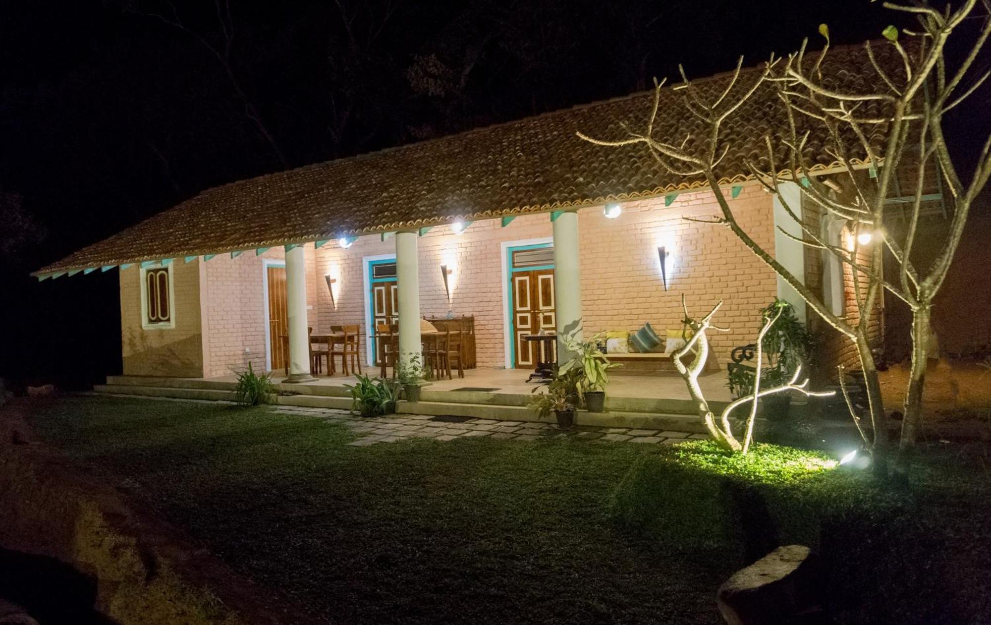 Nine Peaks Guest house *