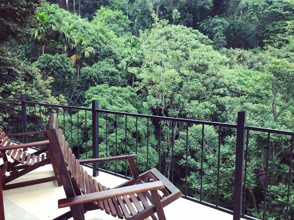 Grand Cliff Hotel *