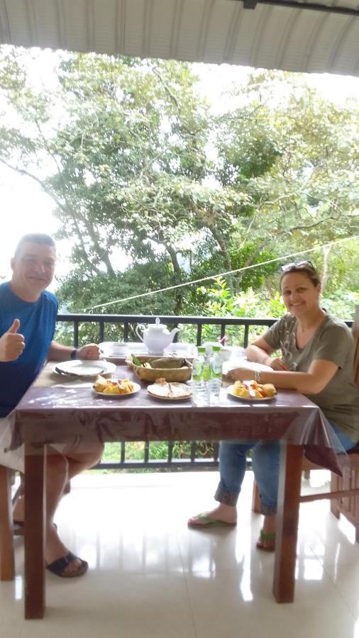 Homestay Sadew *
