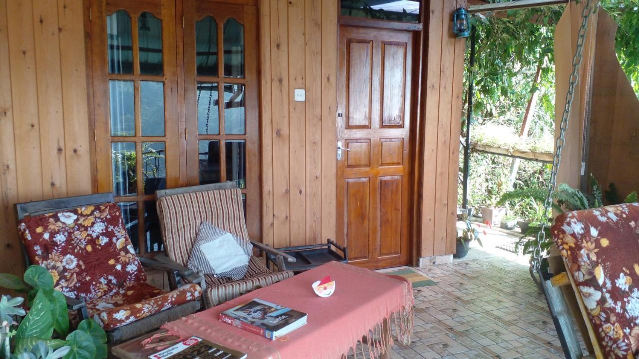 Homestay Secret View