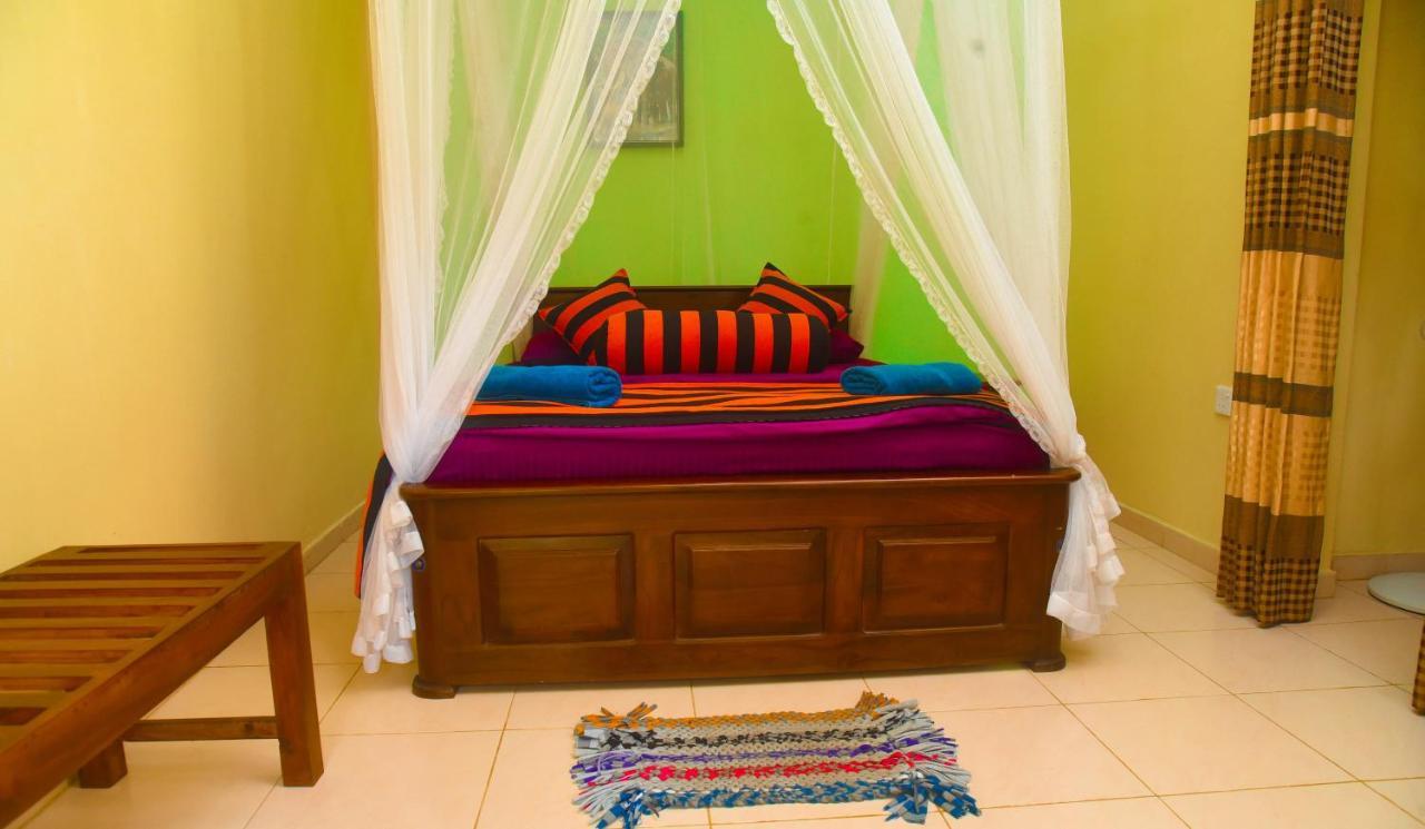 Madushanka Bed & Breakfast 2*