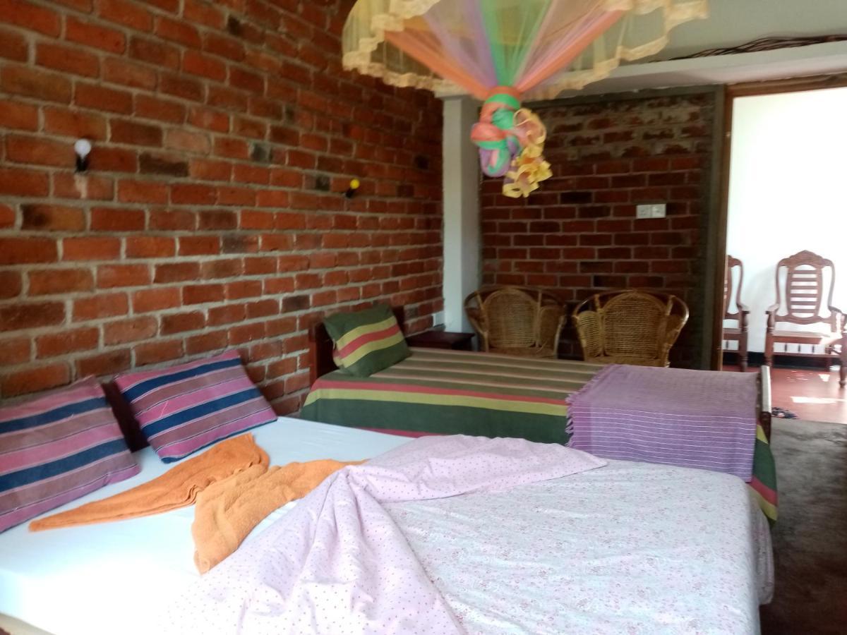 Homestay Nimsara *