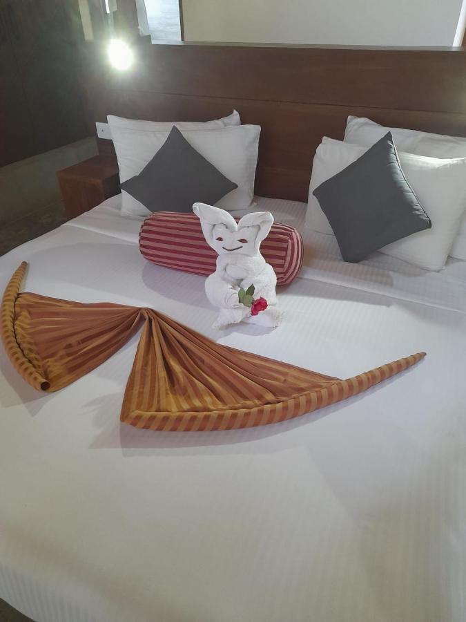 Aloft Grand Ella
