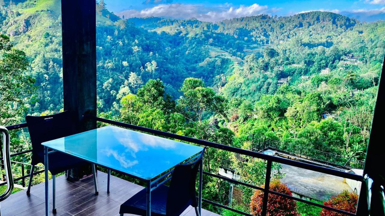Floating View Bed & Breakfast