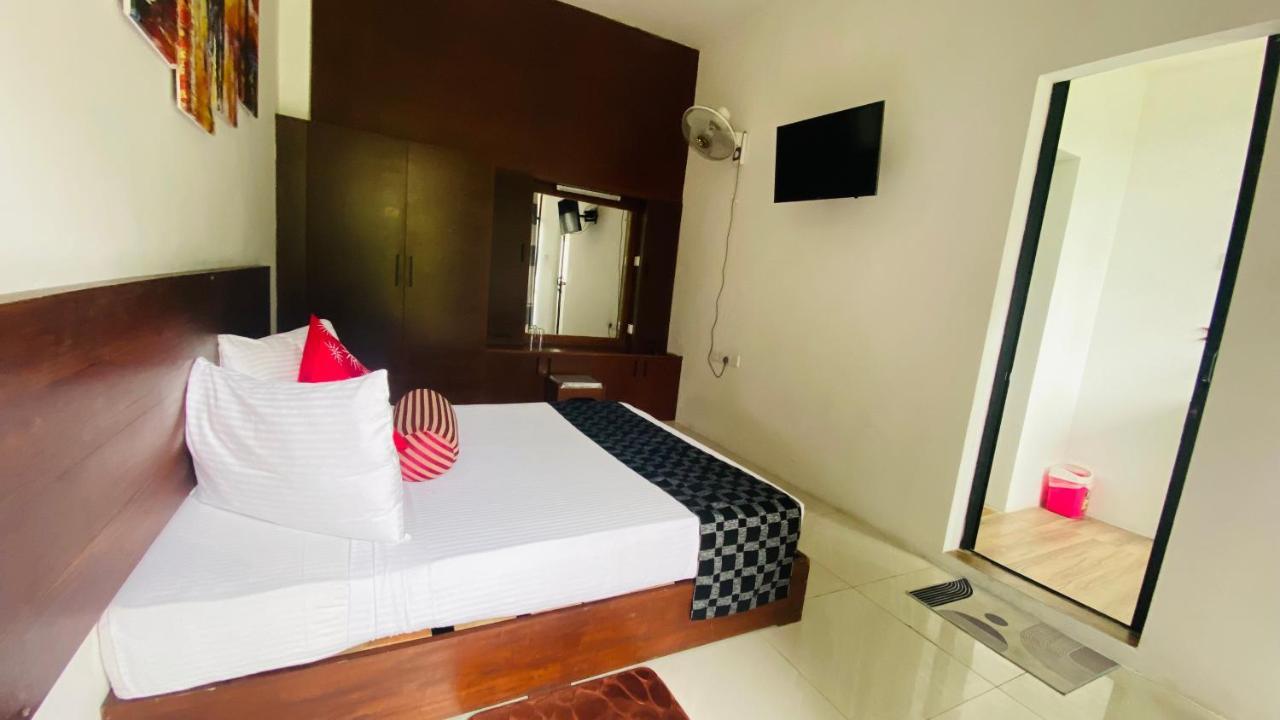 Hotel Aloft Grand Ella