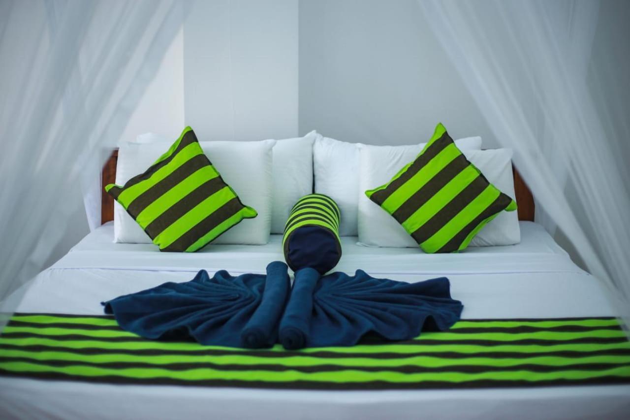 Heaven Hotel