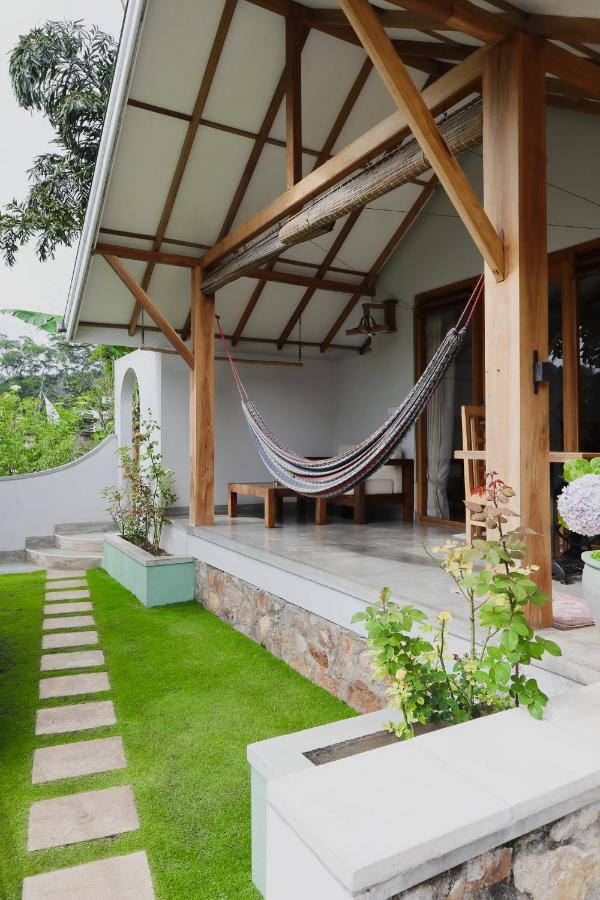 The One Bed & Breakfast Ella