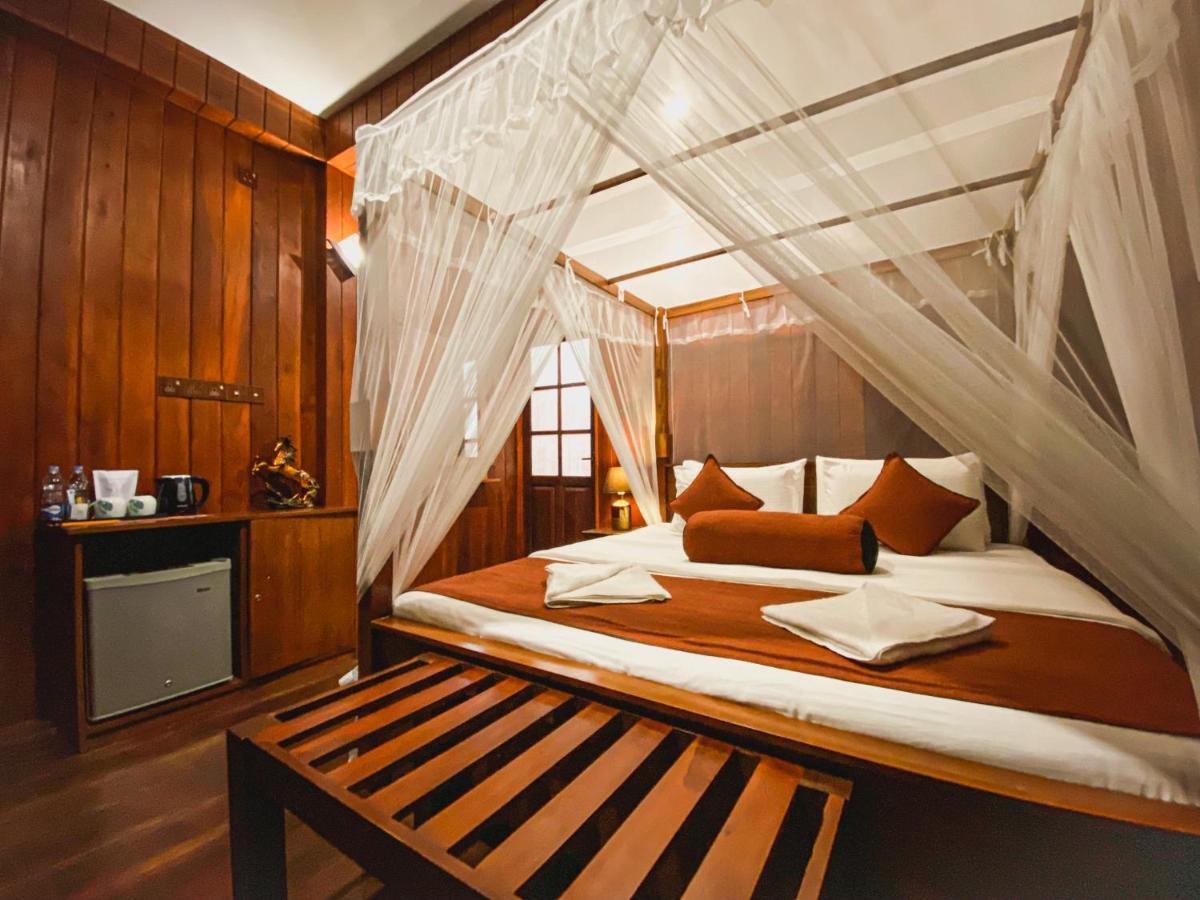 Levon Hotel Ella