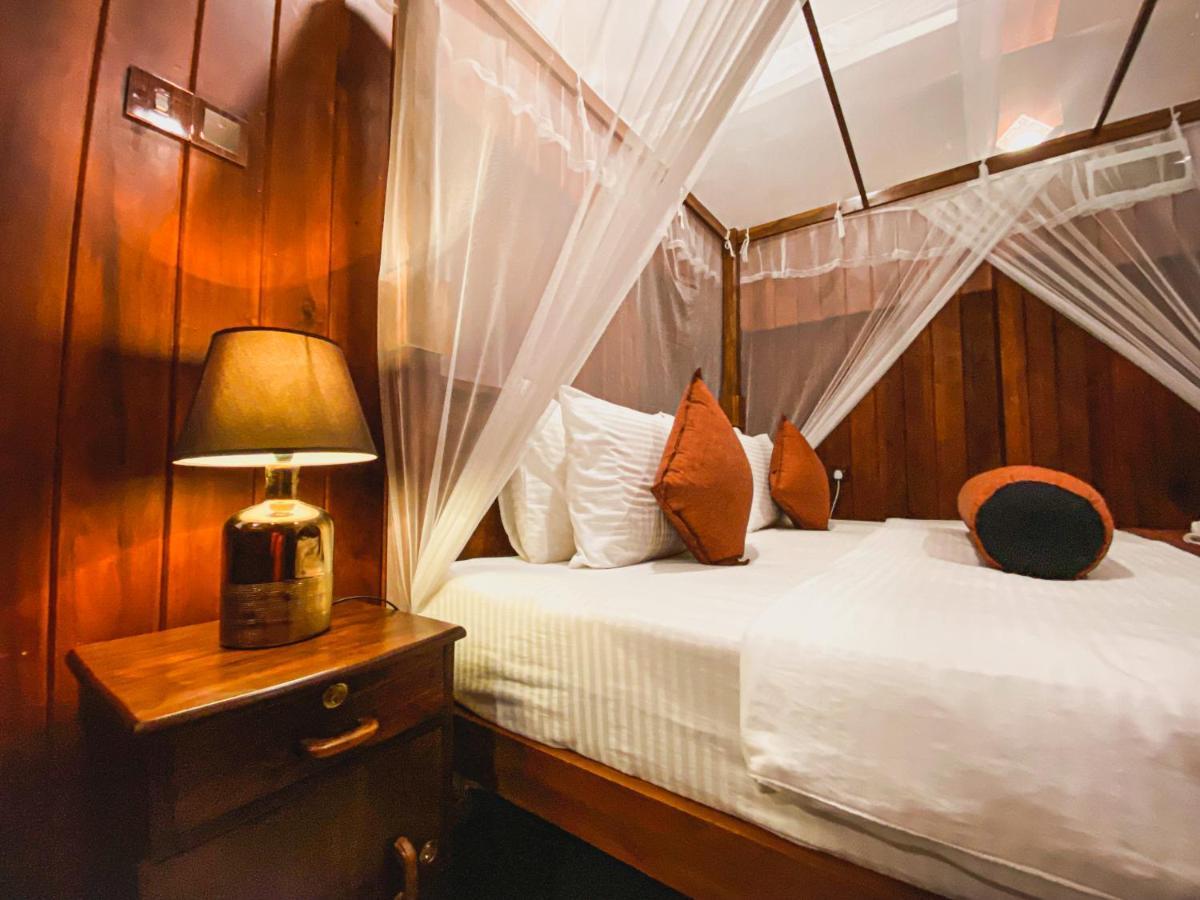 Levon Hotel