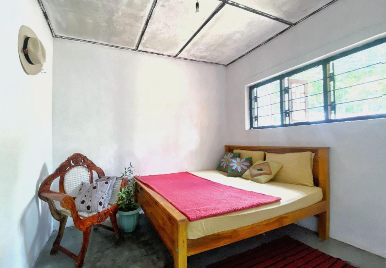 Hostel Kurumba Ella
