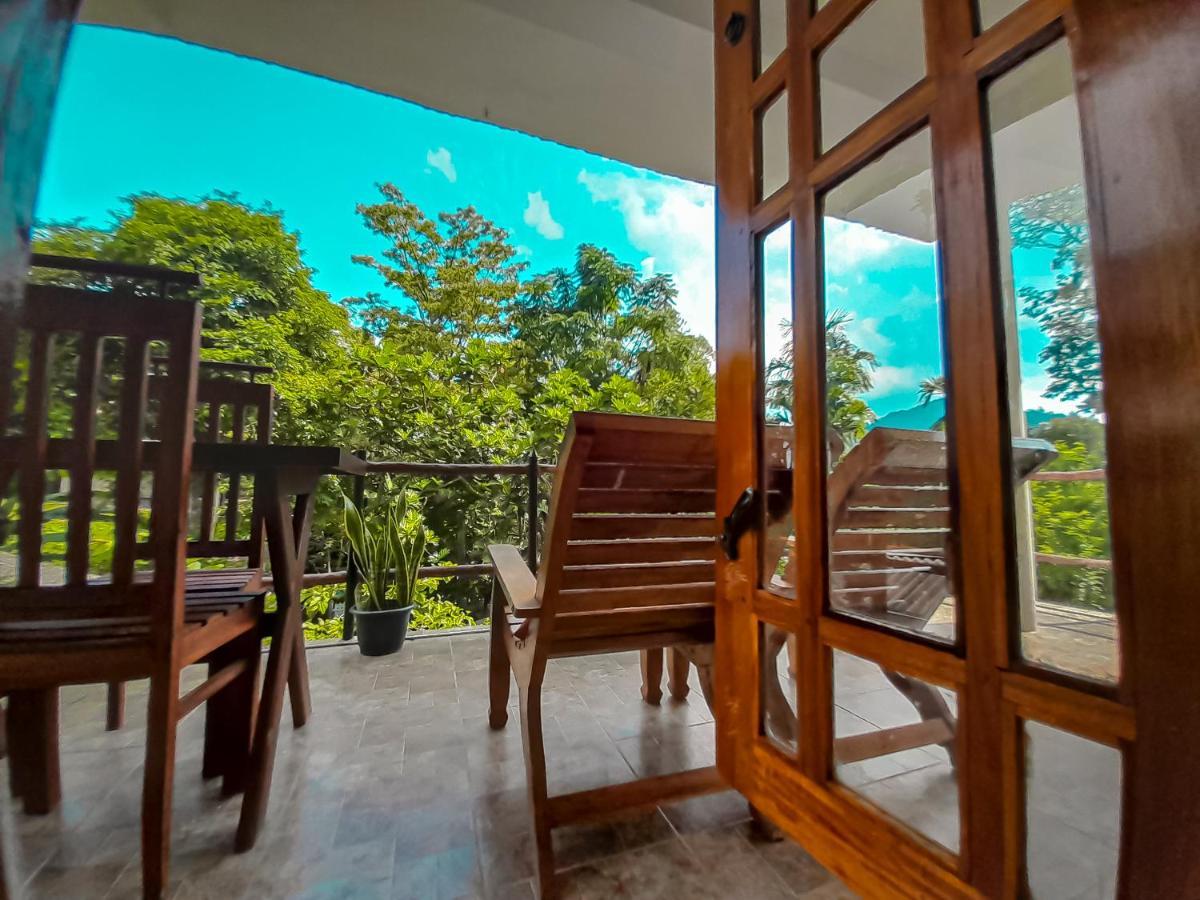 Homestay Rest Full