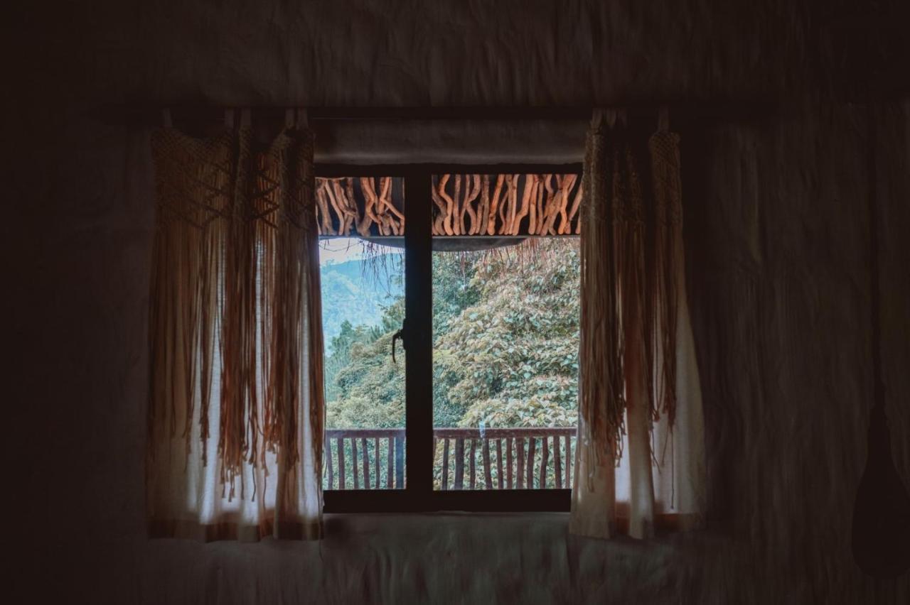 Lodge Arawe Retreat