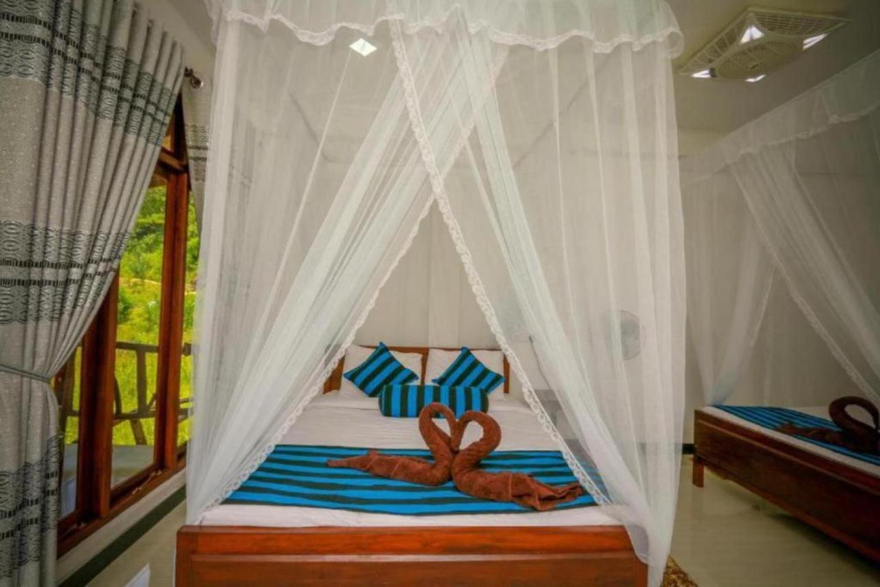 Blue Heaven Bed & Breakfast *