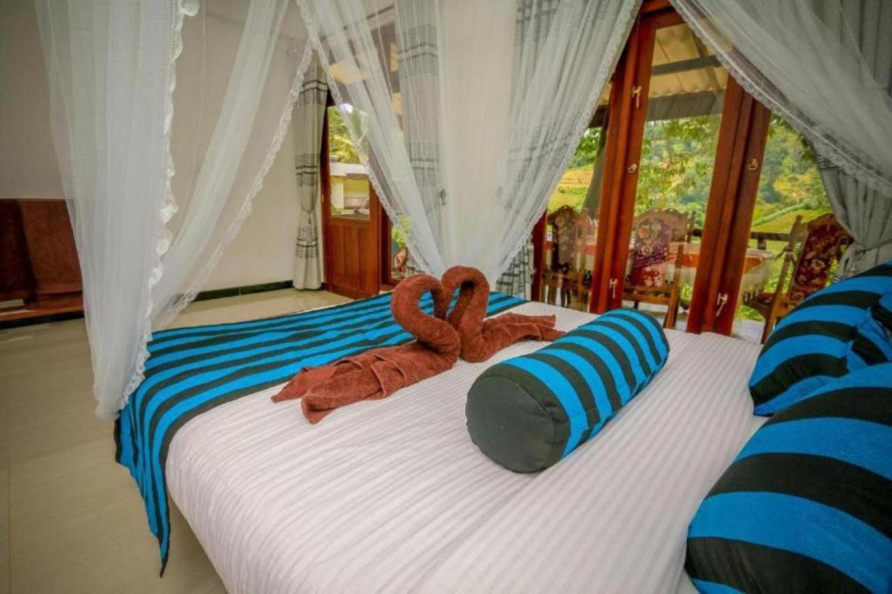 Blue Heaven Bed & Breakfast *