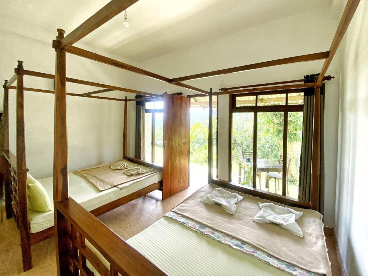 Kurumba Hostel *