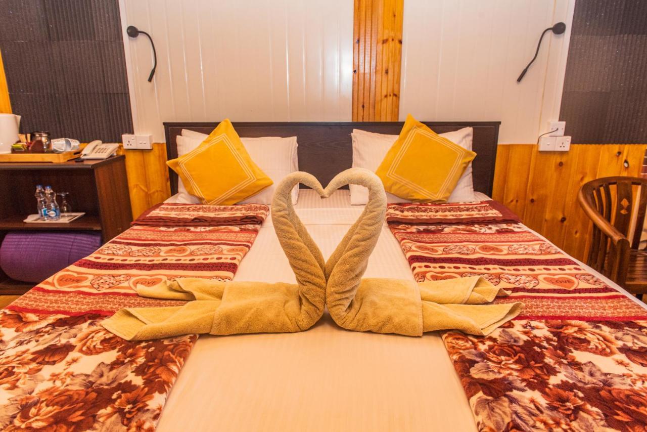 Ravana Range Resort *