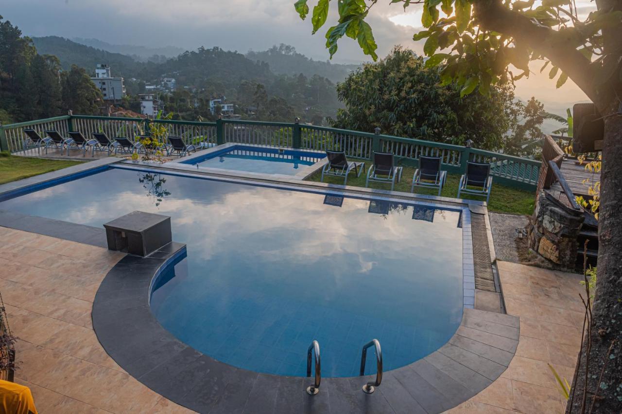 Resort Ravana Range *