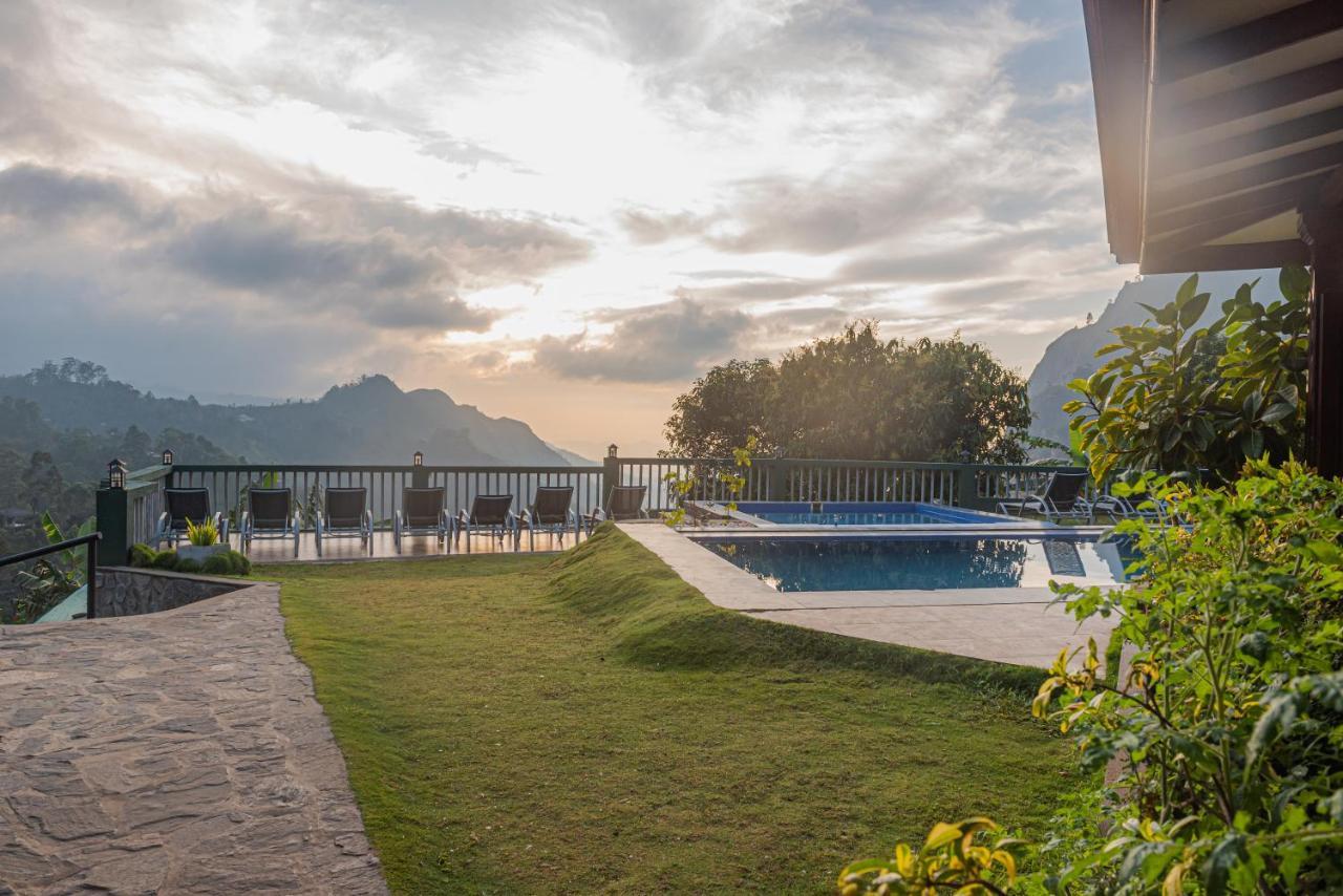 Ravana Range Resort *