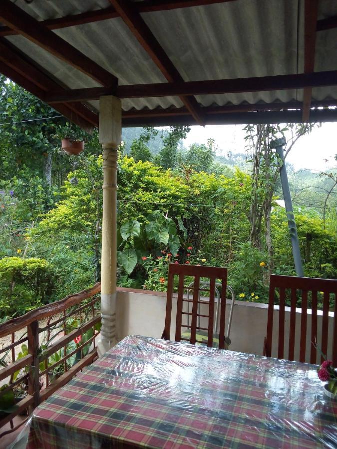 Villa J Ella