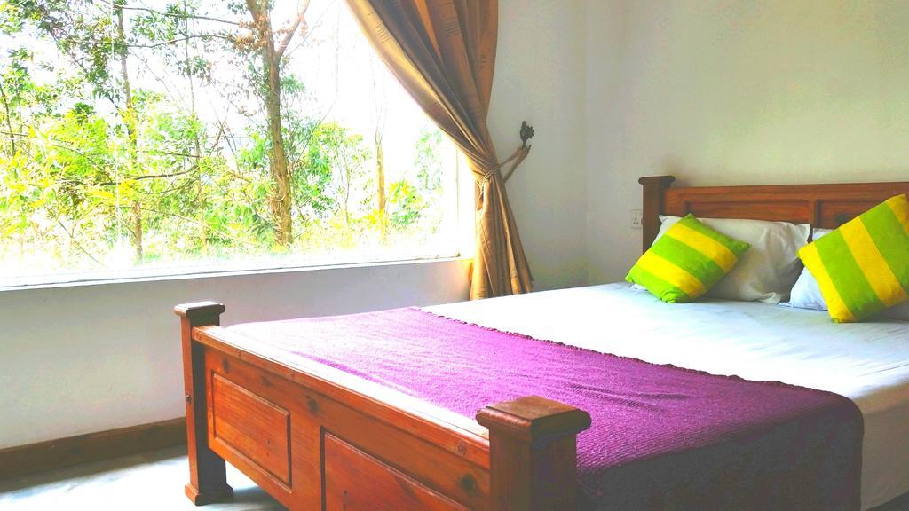 Guest house Golden Rock *