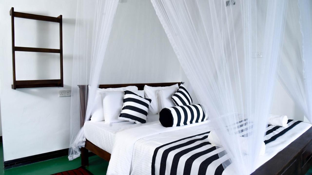 Maridian Hotel *