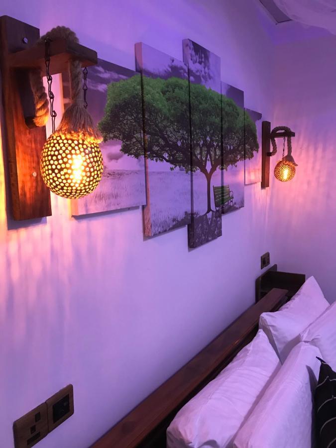 Treetops Bed & Breakfast *