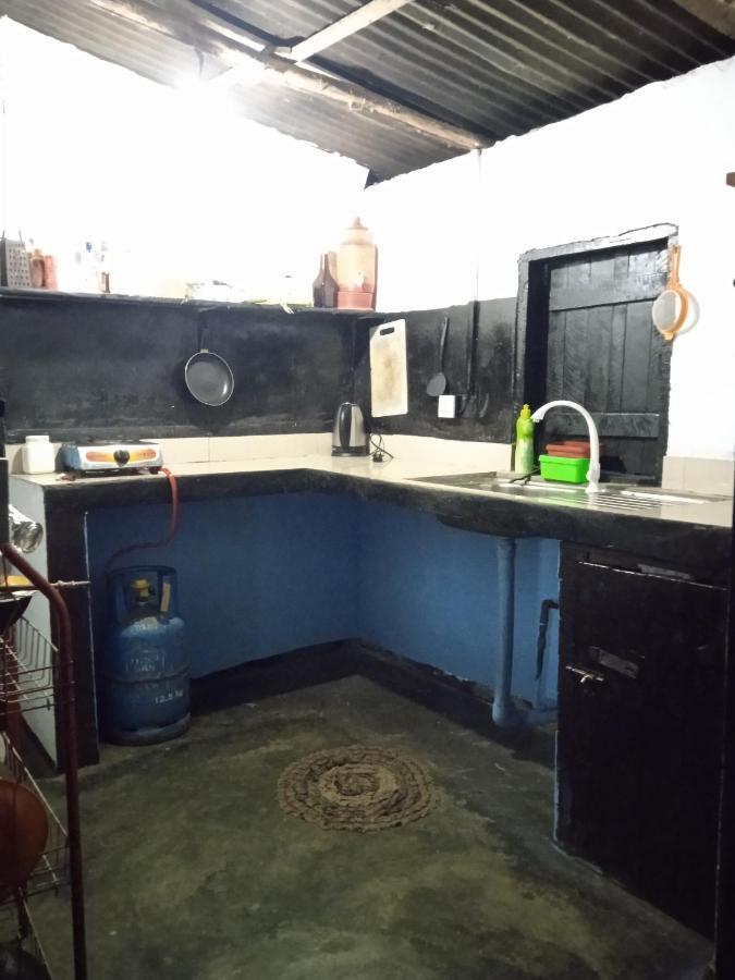 Cozy House Hostel *