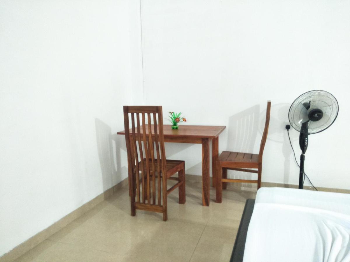 Green Cage & Restaurant Hotel Ella