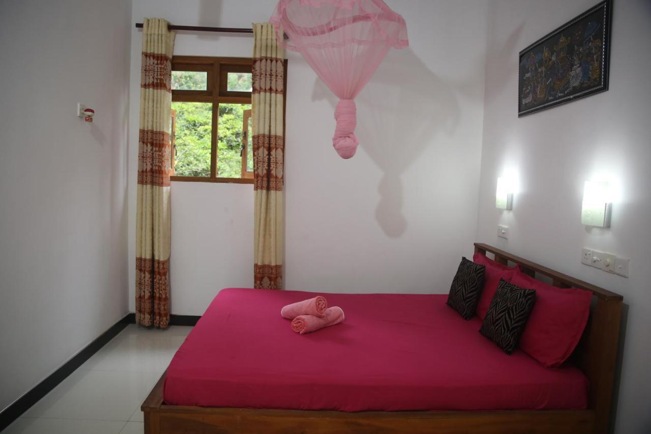 Rivinu Resort *