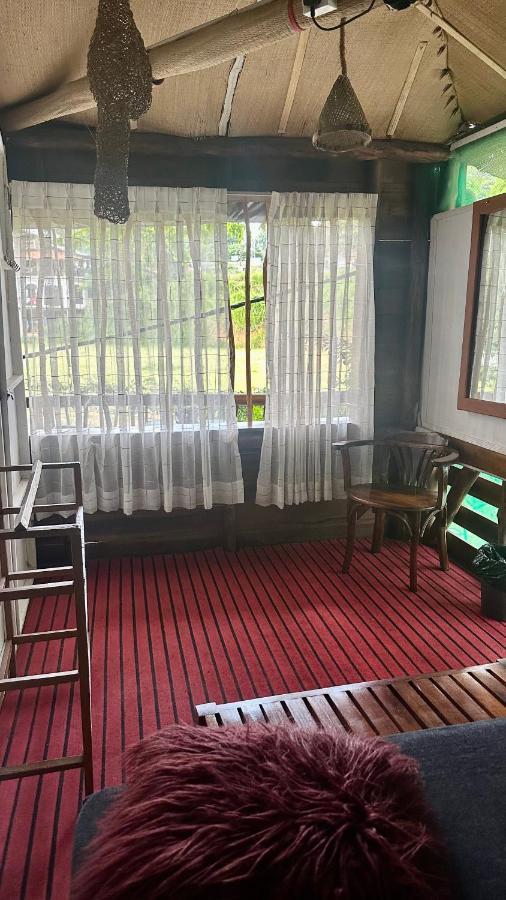 A Lounge And Cafe Hostel Ella