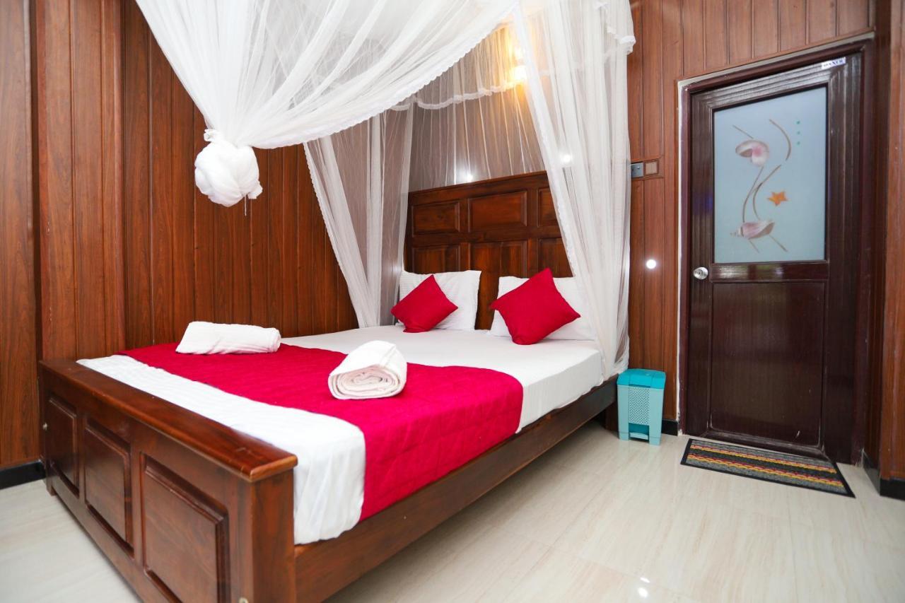 Hotel Venus Gate 2*