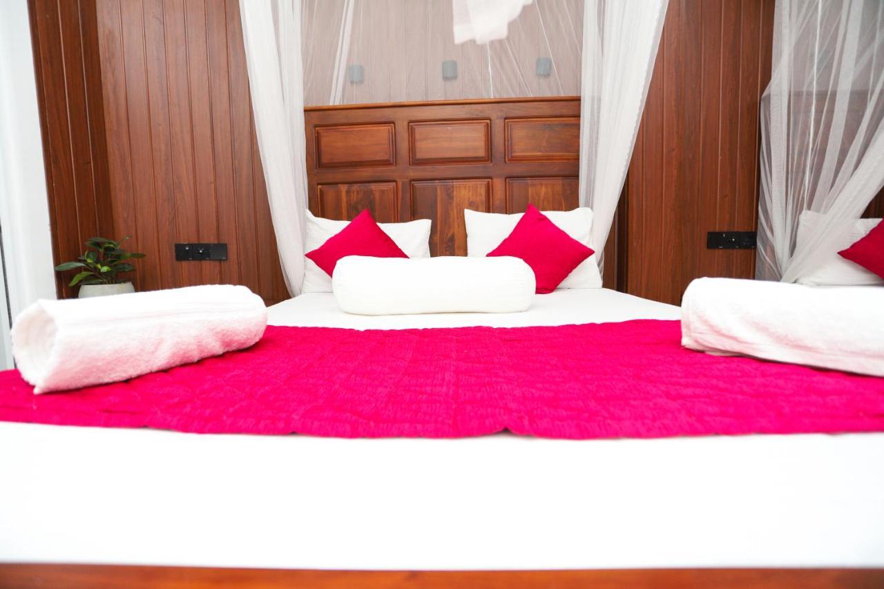 Hotel Venus Gate