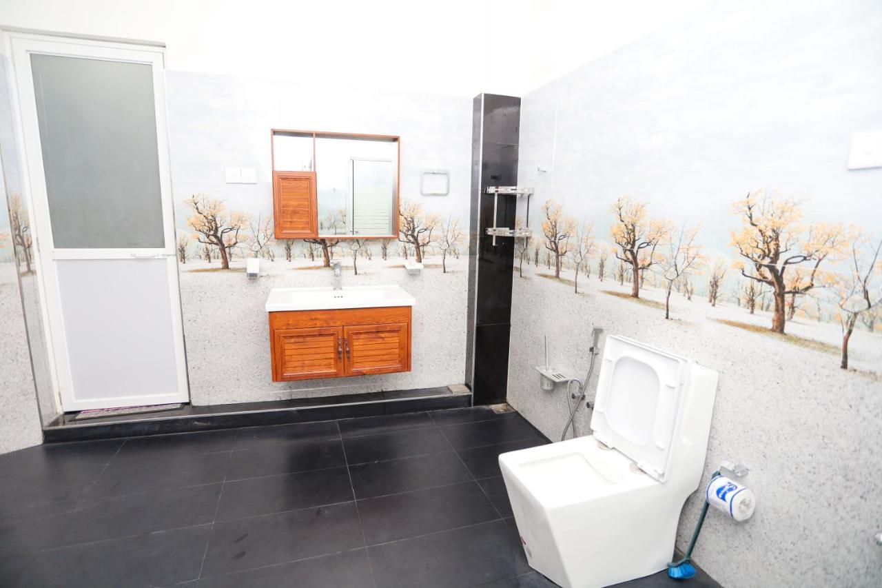 Venus Gate Hotel