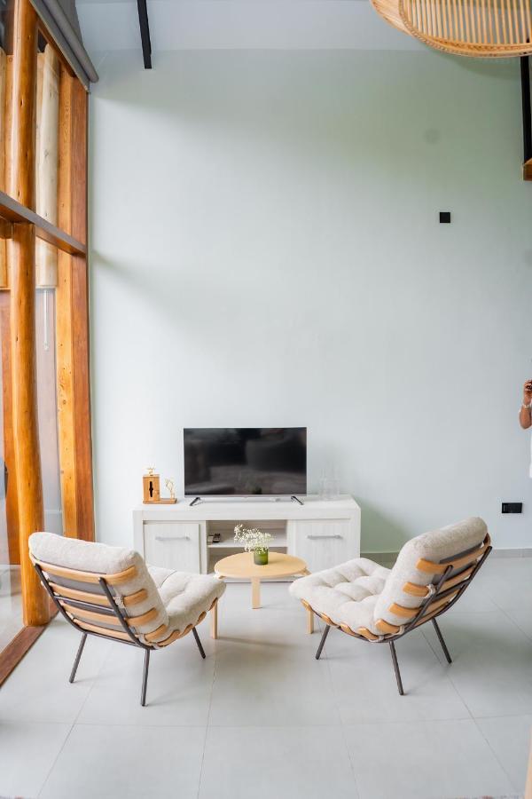 O2 Villas