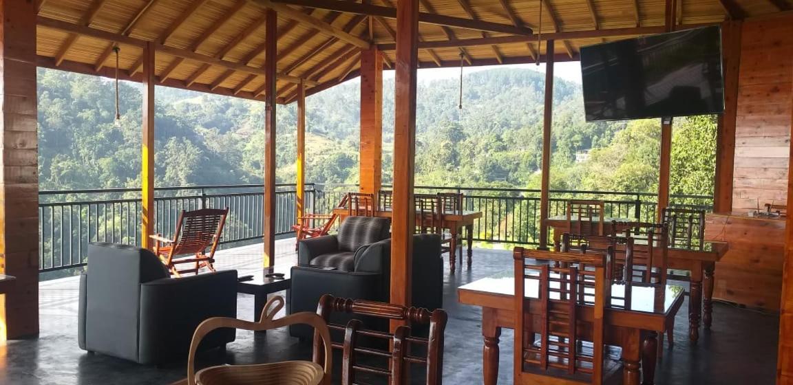 Hotel The Peak